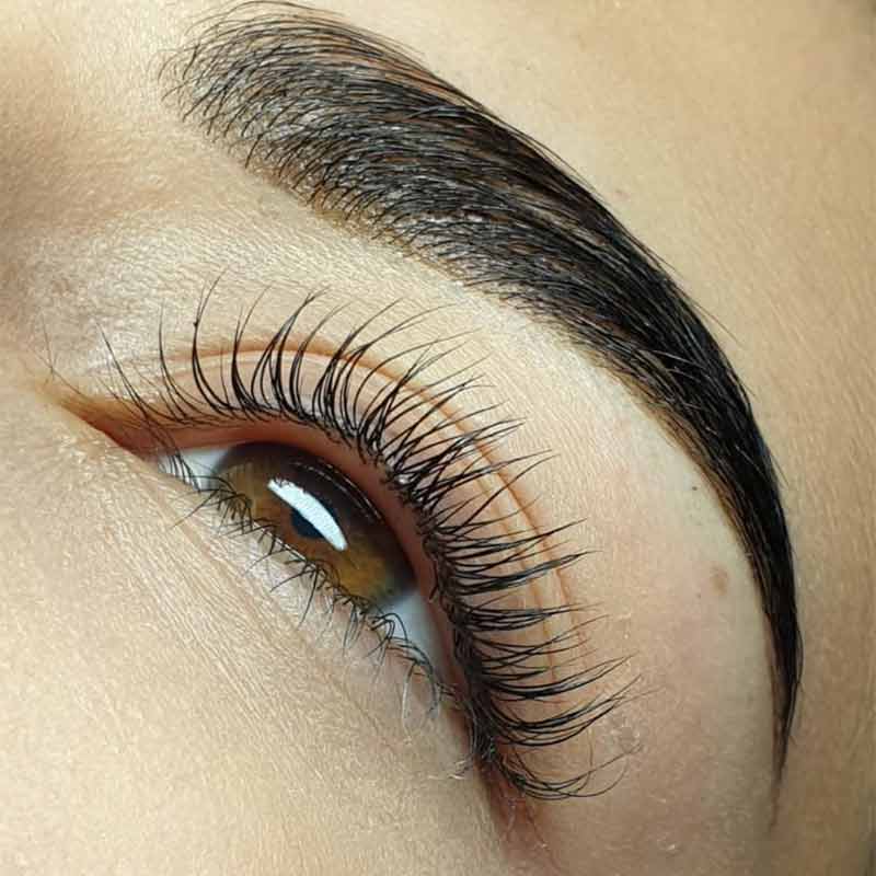 Les contre-indications à connaître avant un Lashlift